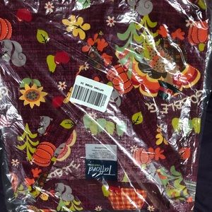 3 x THANKSGIVING SCRUB TOP
